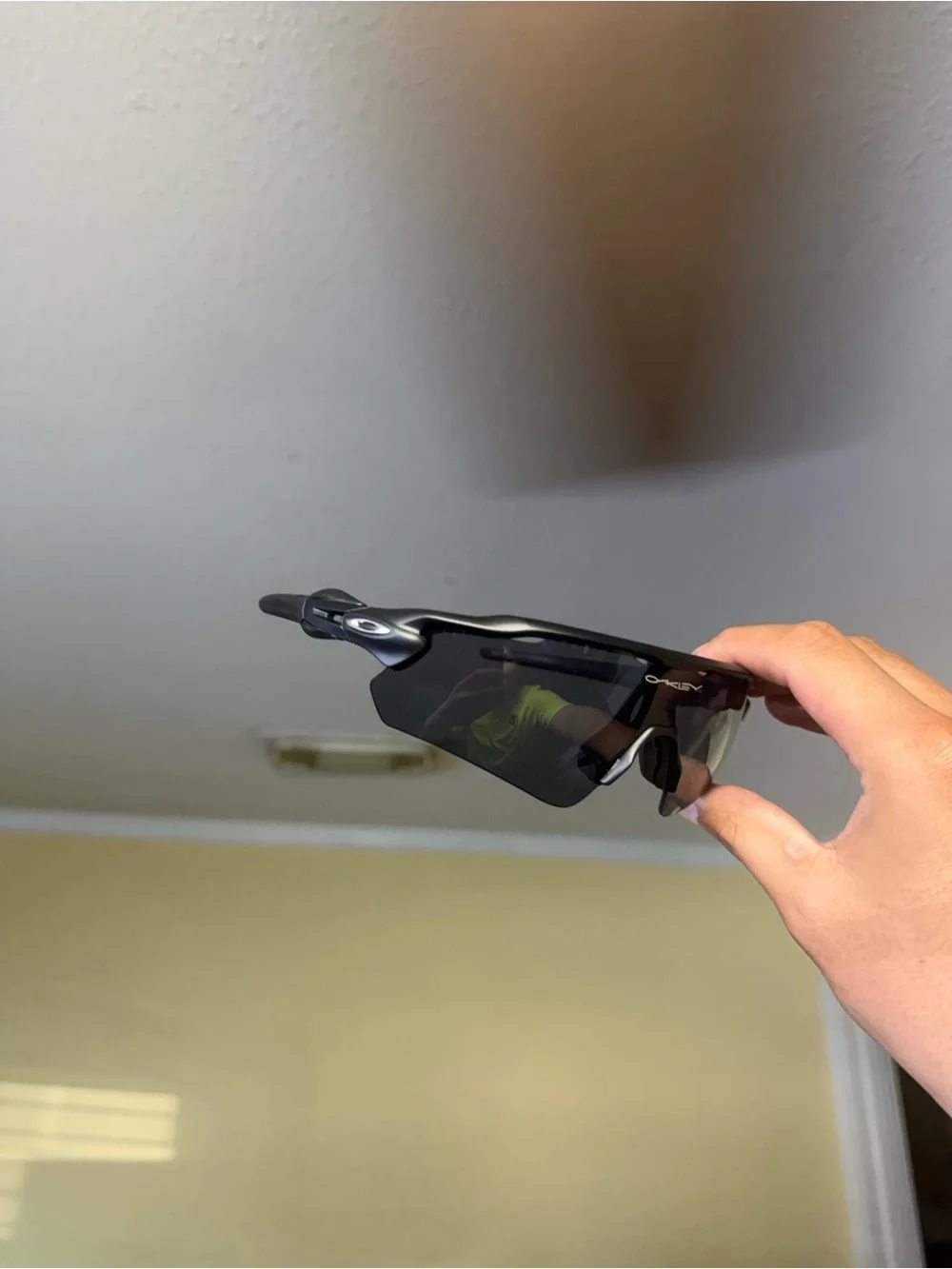 Oak Black Shield-Style Sport Sunglasses
